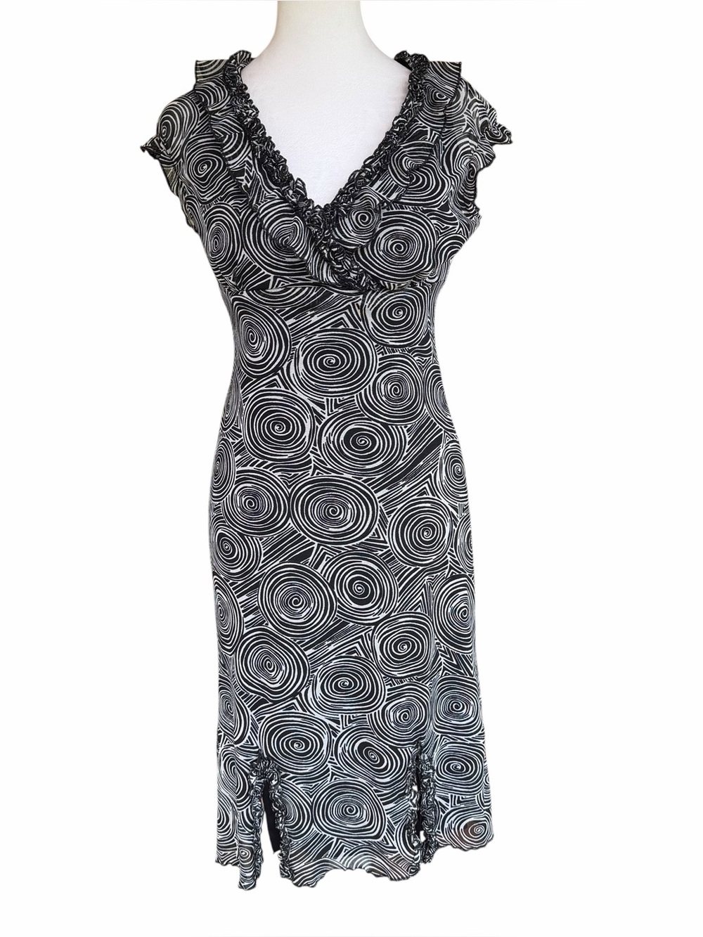 CDC Petite Black White Swirl Print Ruffle Midi Dress SZ 4 Whimsical Cocktail